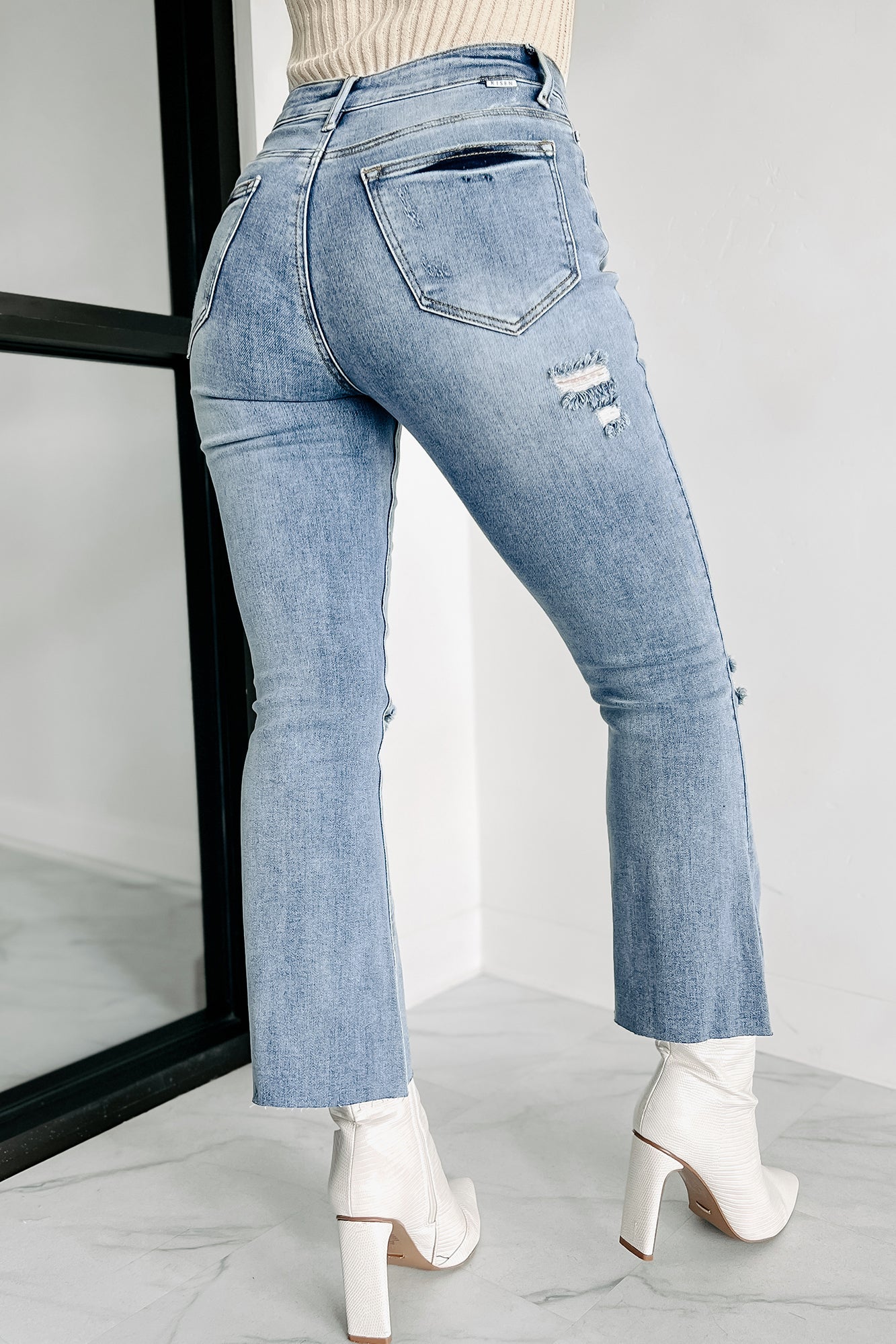 Shesways®Zion Mid-Rise Crop Kick Flare Risen Jeans (Light)