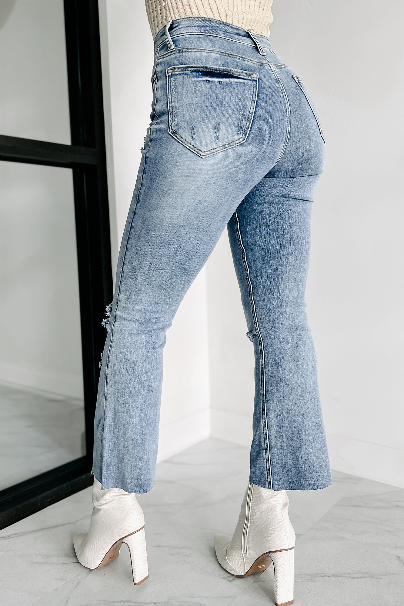 Shesways®Zion Mid-Rise Crop Kick Flare Risen Jeans (Light)