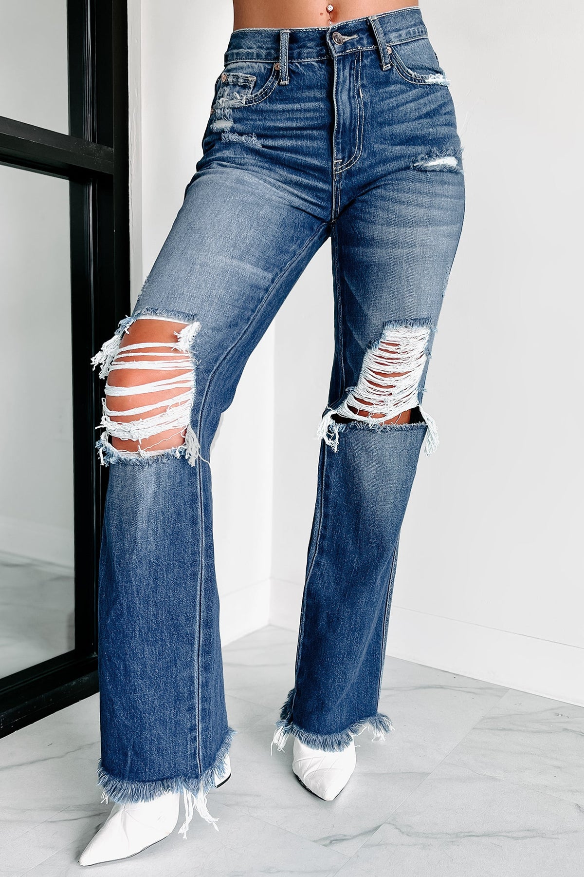 Shesways®Genevieve High Rise Distressed Straight Leg Jeans (Medium)