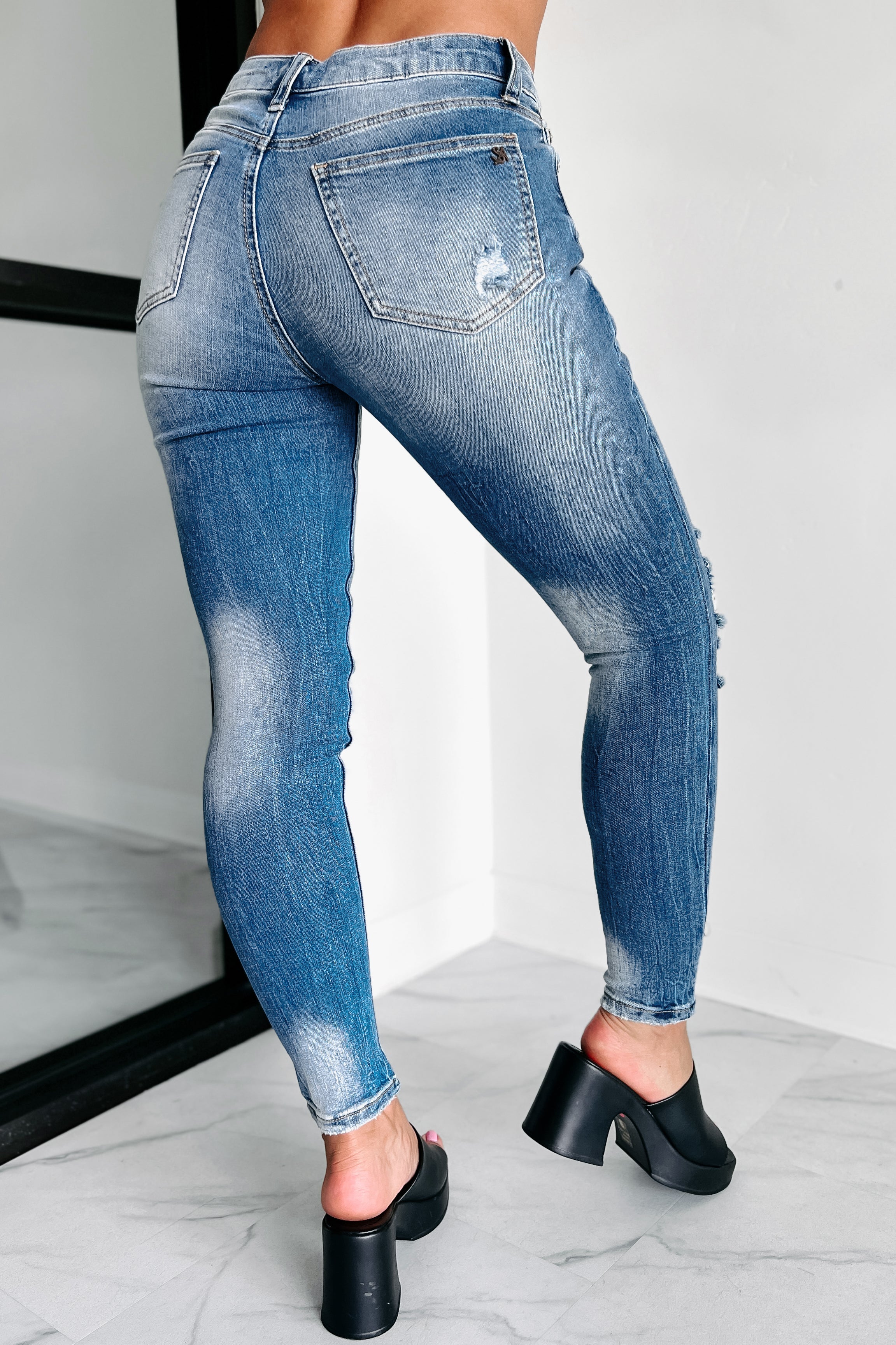 Shesways®Just Like Magic Mid-Rise Distressed Skinny Jeans (Medium)